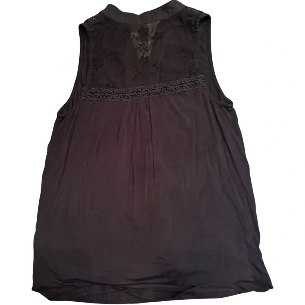 Blush Brand Button down dress tank top. Size medium - Picture 2 of 9